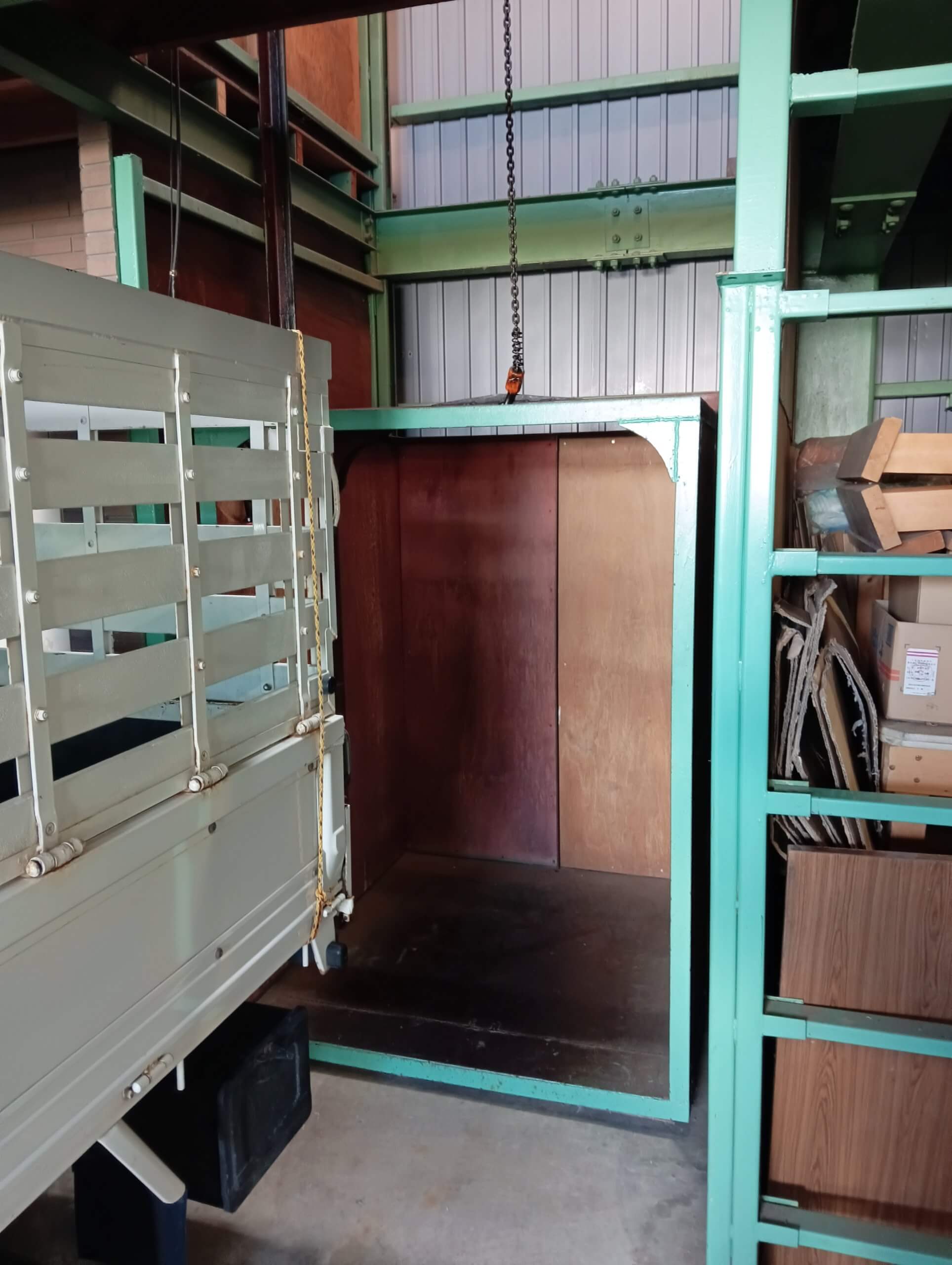 富田2丁目事務所付き倉庫_10